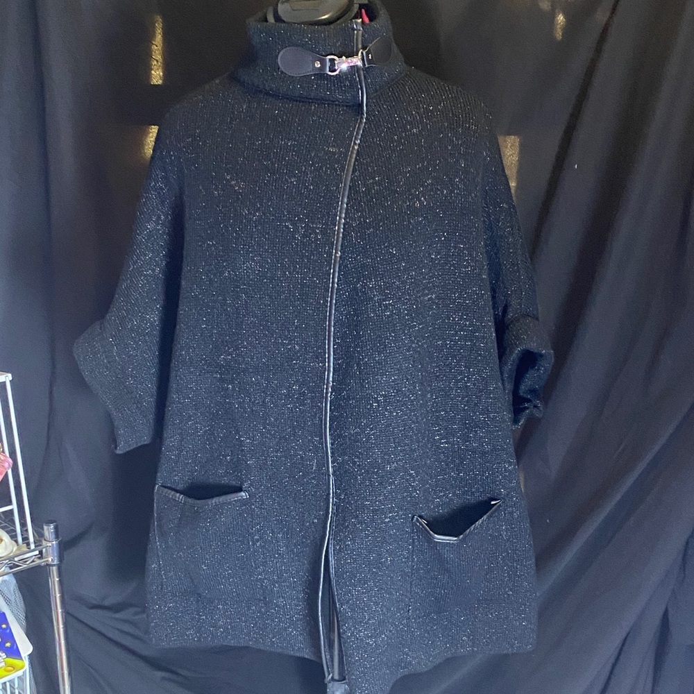 NWT Lauren Conrad, black gold thread, leather trim sweater cape one size